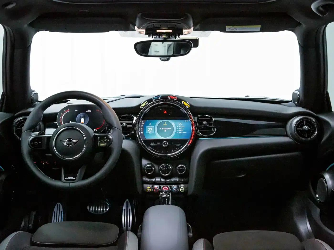 MINI JCW 2022 2.0T JOHN COOPER WORKS ALL-IN — миниатюра 10