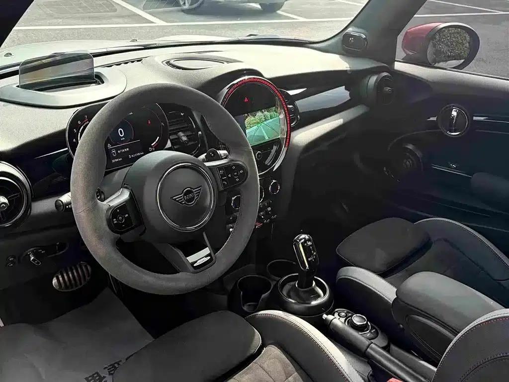 2023 MINI JCW Facelift 2.0T JOHN COOPER WORKS ALL-IN — миниатюра 13