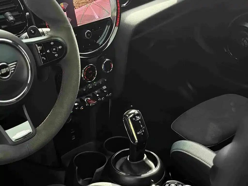 2023 MINI JCW Facelift 2.0T JOHN COOPER WORKS ALL-IN — миниатюра 14