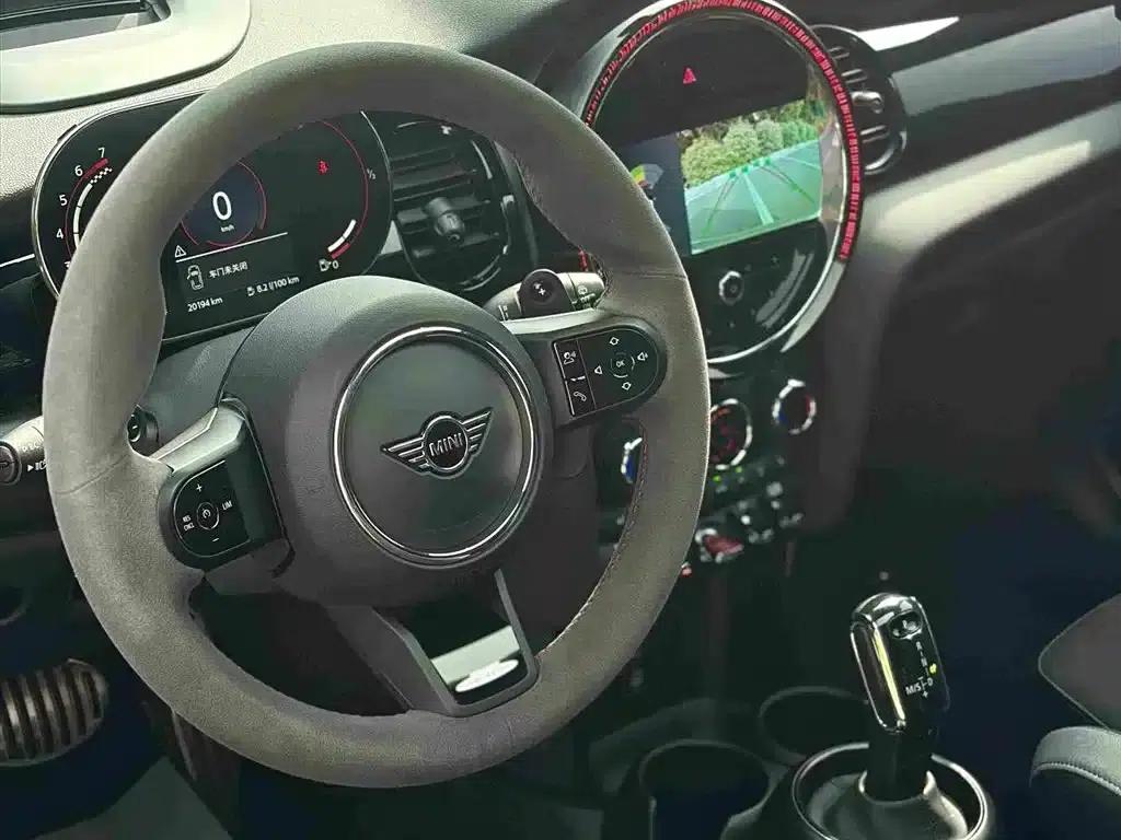 2023 MINI JCW Facelift 2.0T JOHN COOPER WORKS ALL-IN — миниатюра 15
