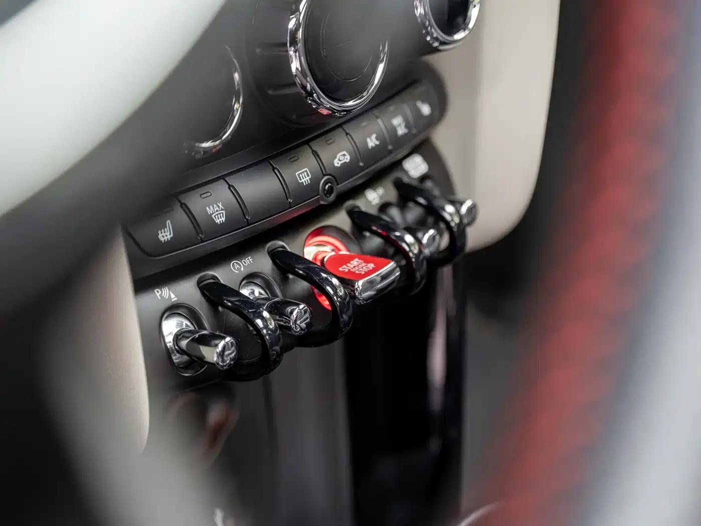 MINI JCW 2020 2.0T JOHN COOPER WORKS ALL-IN — миниатюра 28