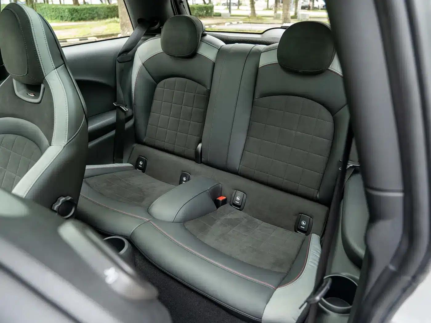 MINI JCW 2020 2.0T JOHN COOPER WORKS ALL-IN — миниатюра 8