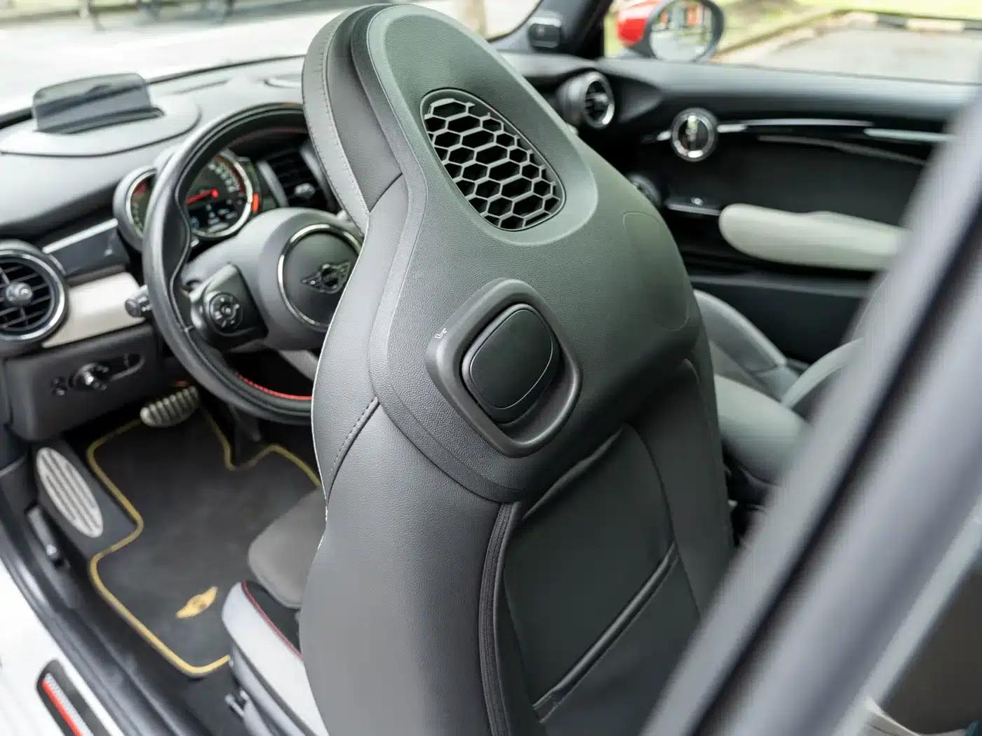 MINI JCW 2020 2.0T JOHN COOPER WORKS ALL-IN — миниатюра 9