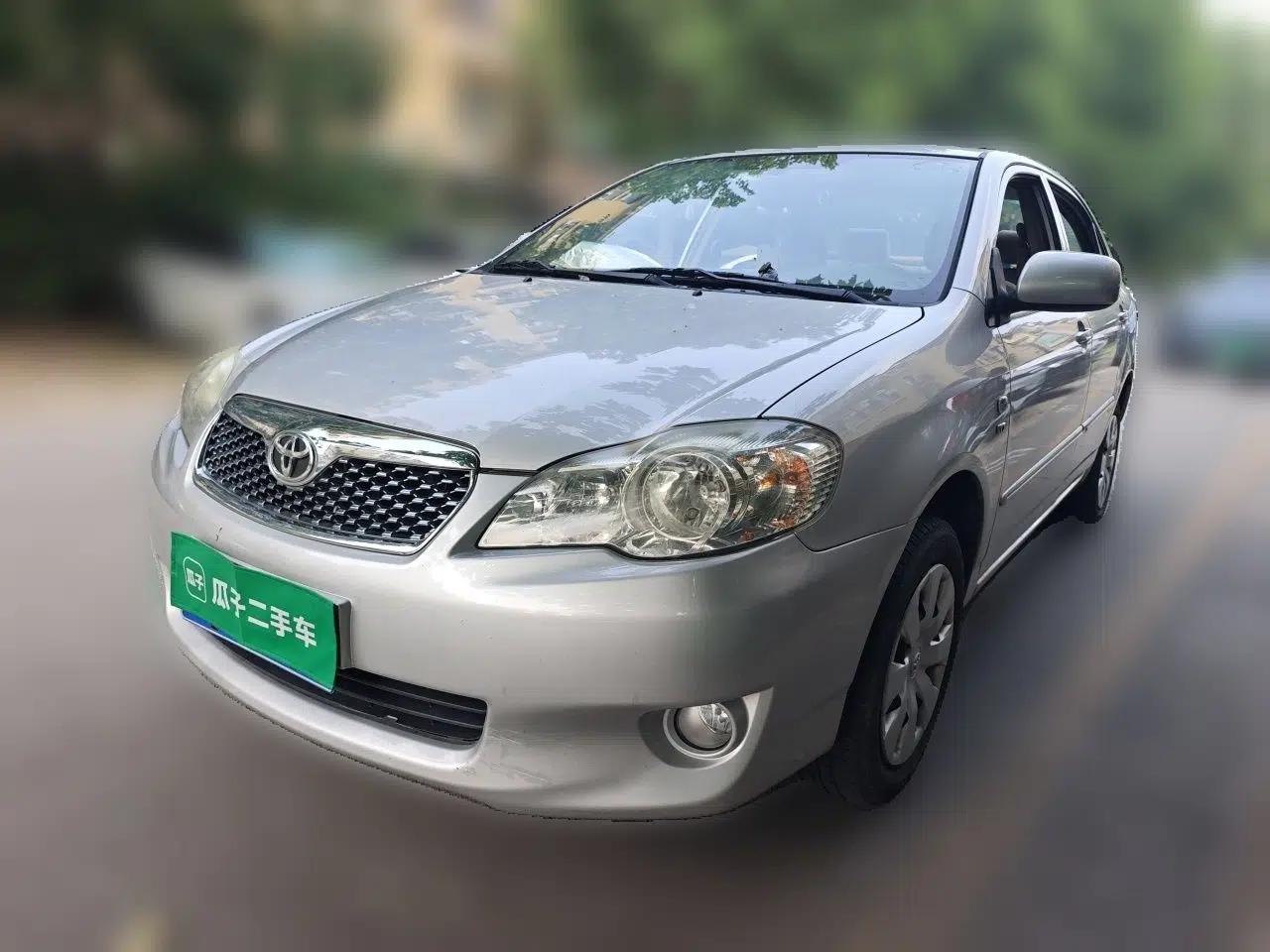 Toyota Corolla EX 2011 1.6L Automatic Classic Edition — миниатюра 1