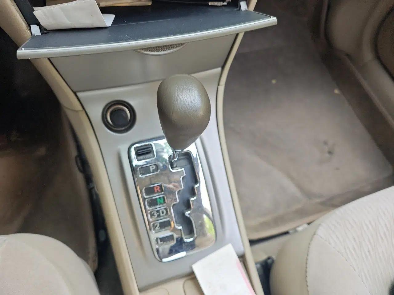Toyota Corolla EX 2011 1.6L Automatic Classic Edition — миниатюра 14