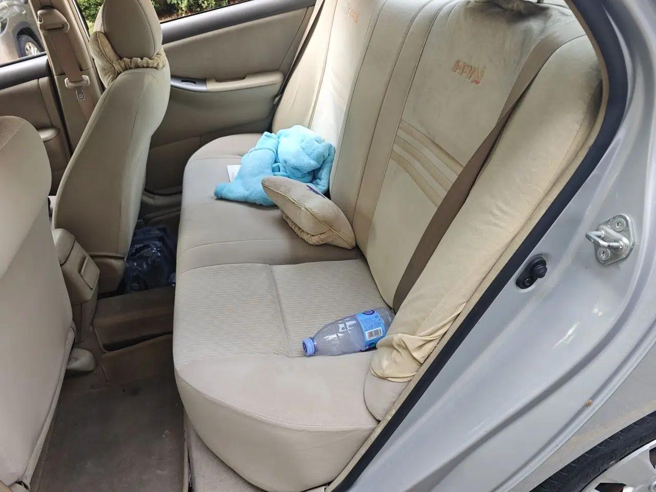 Toyota Corolla EX 2011 1.6L Automatic Classic Edition — миниатюра 17
