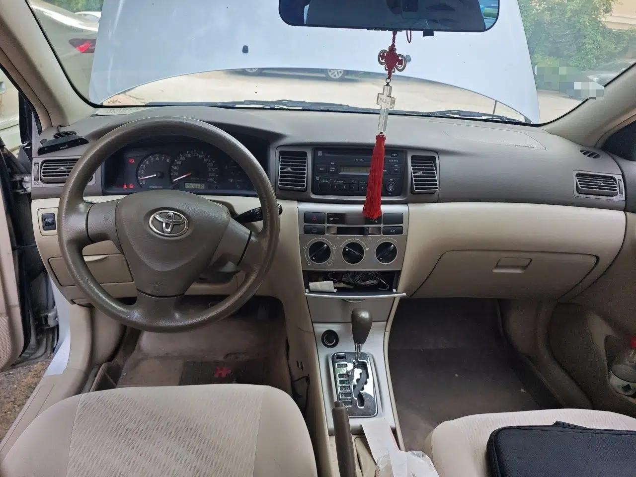 Toyota Corolla EX 2011 1.6L Automatic Classic Edition — миниатюра 9