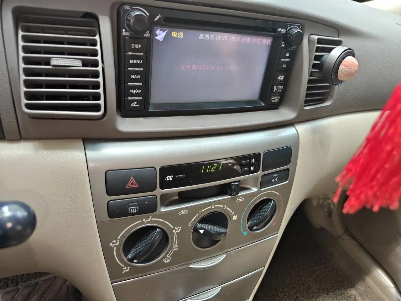 Toyota Corolla EX 2011 1.6L Automatic Classic Edition — миниатюра 13