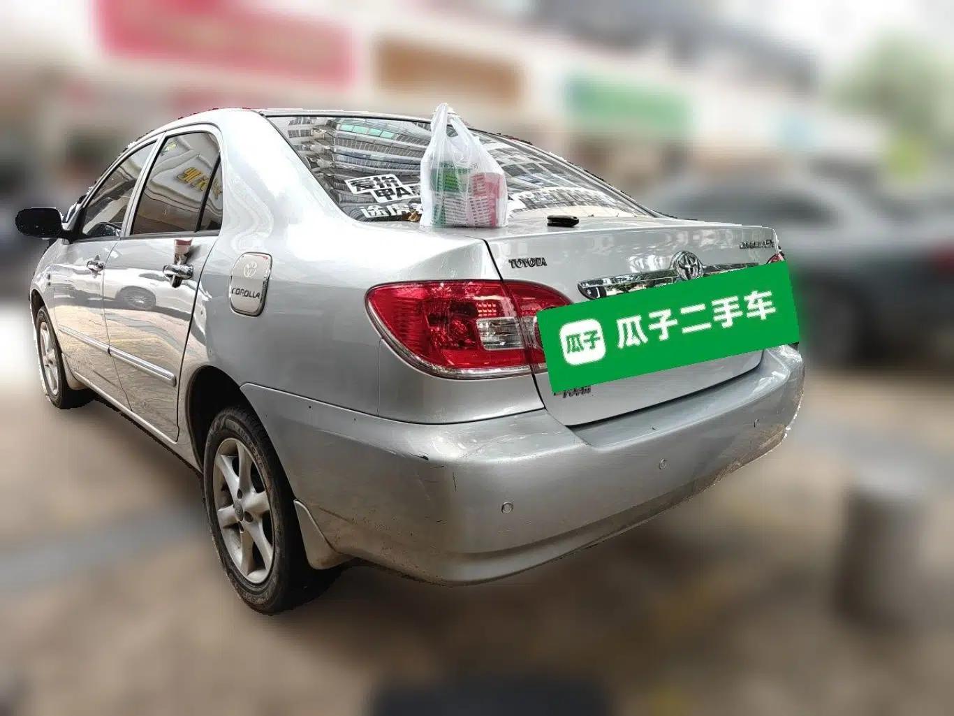 Toyota Corolla EX 2011 1.6L Automatic Classic Edition — миниатюра 4