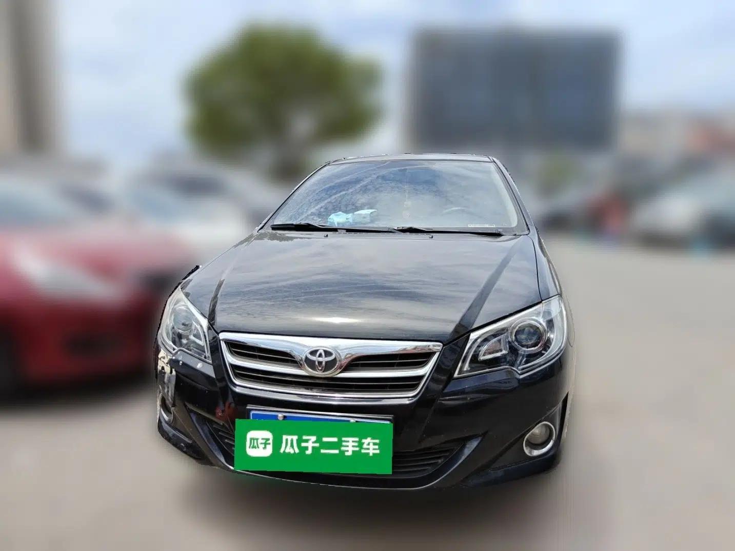 Toyota Corolla EX 2013 1.6L Manual Excellence Edition — миниатюра 2