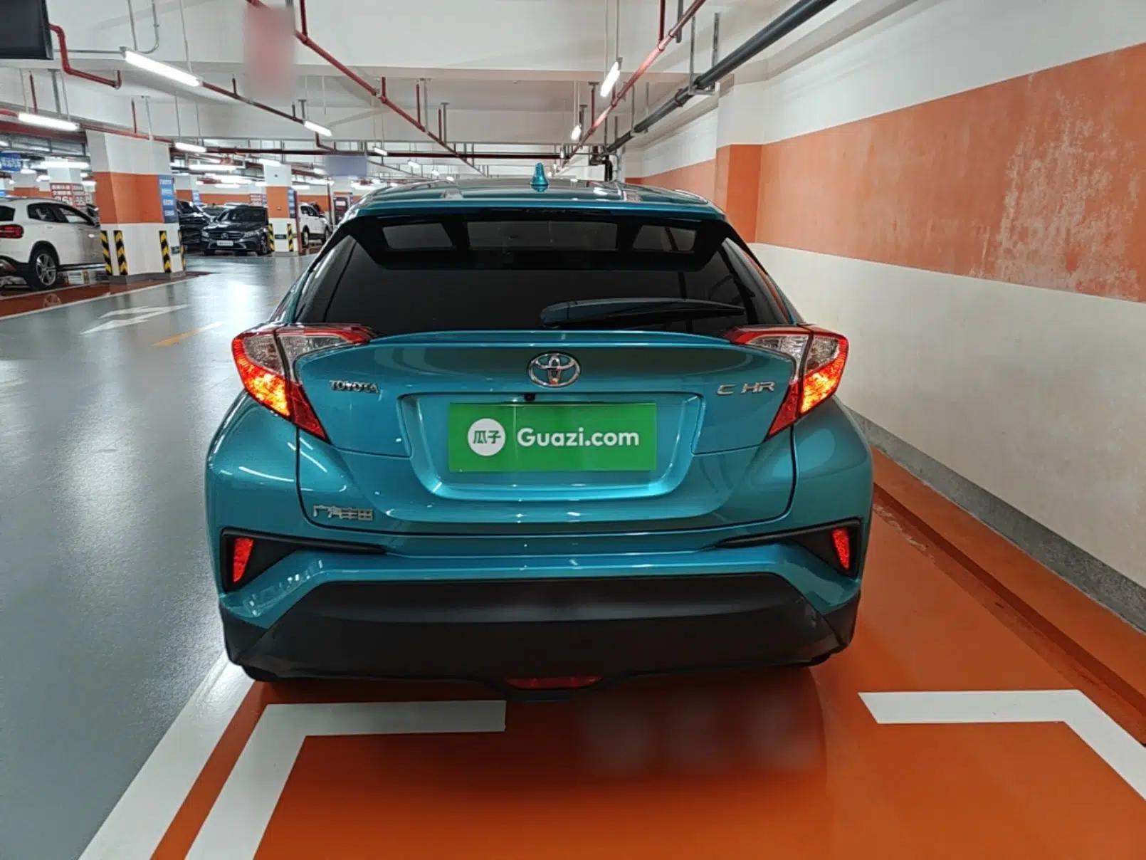 Toyota C-HR 2018 2.0L Leading Edition China V-standard — миниатюра 5
