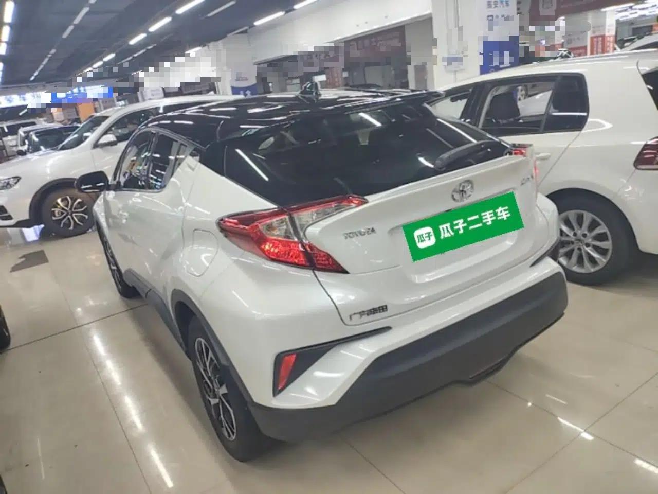Toyota C-HR 2020 2.0L Leading Edition — миниатюра 13