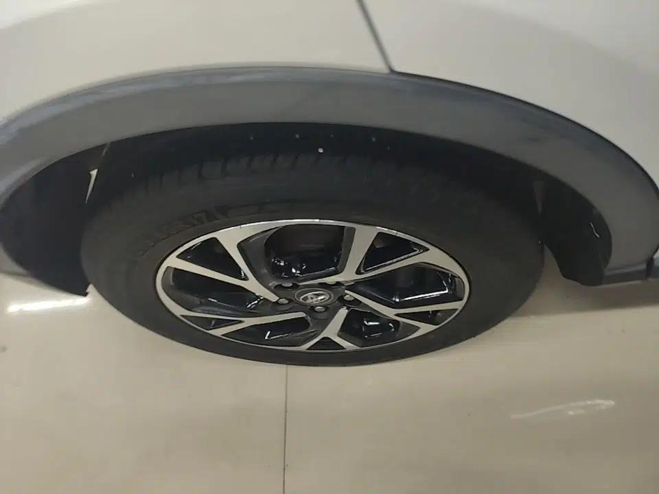Toyota C-HR 2020 2.0L Leading Edition — миниатюра 16