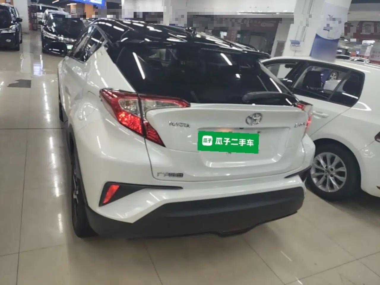 Toyota C-HR 2020 2.0L Leading Edition — миниатюра 5