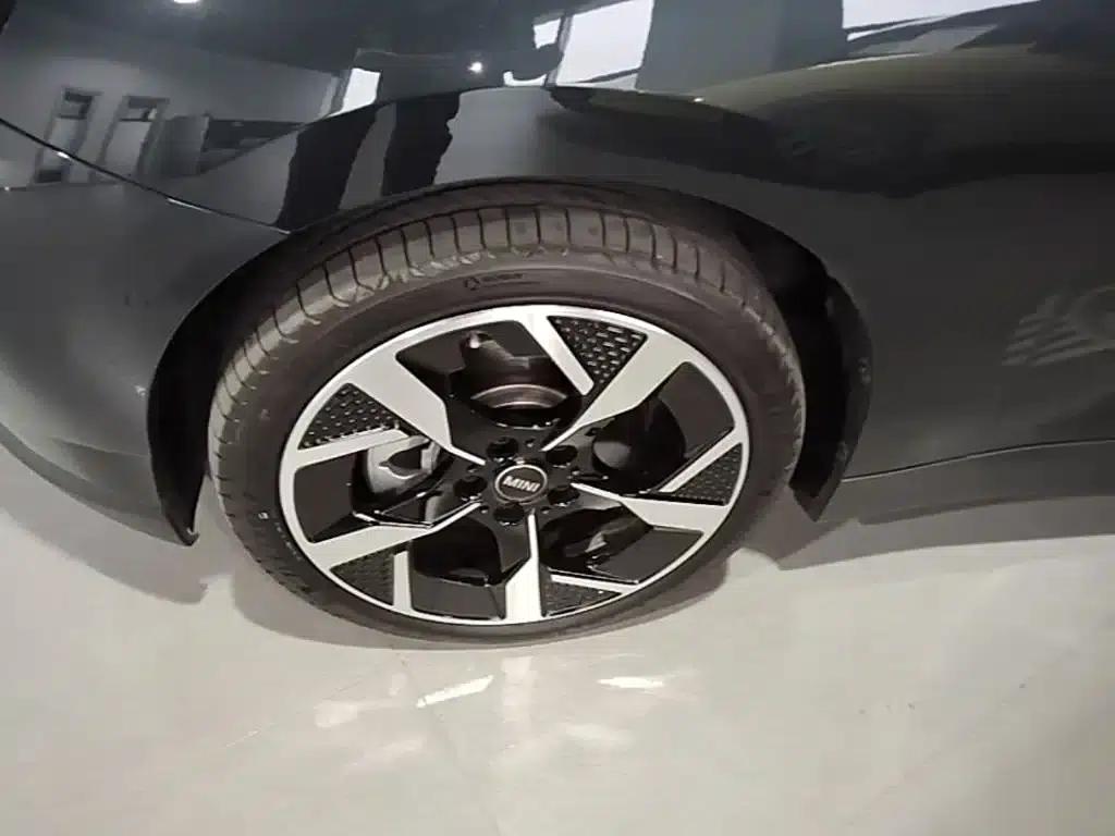 2024 Electric MINI Cooper SE (452km/h) - Artist — миниатюра 23