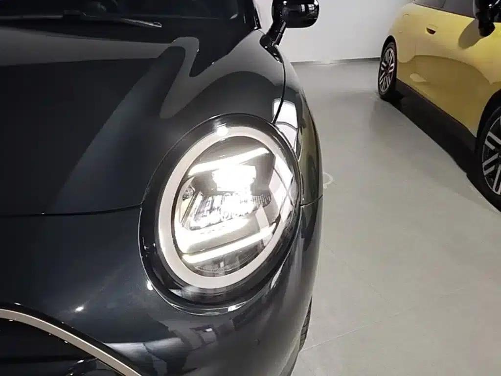 2024 Electric MINI Cooper SE (452km/h) - Artist — миниатюра 24
