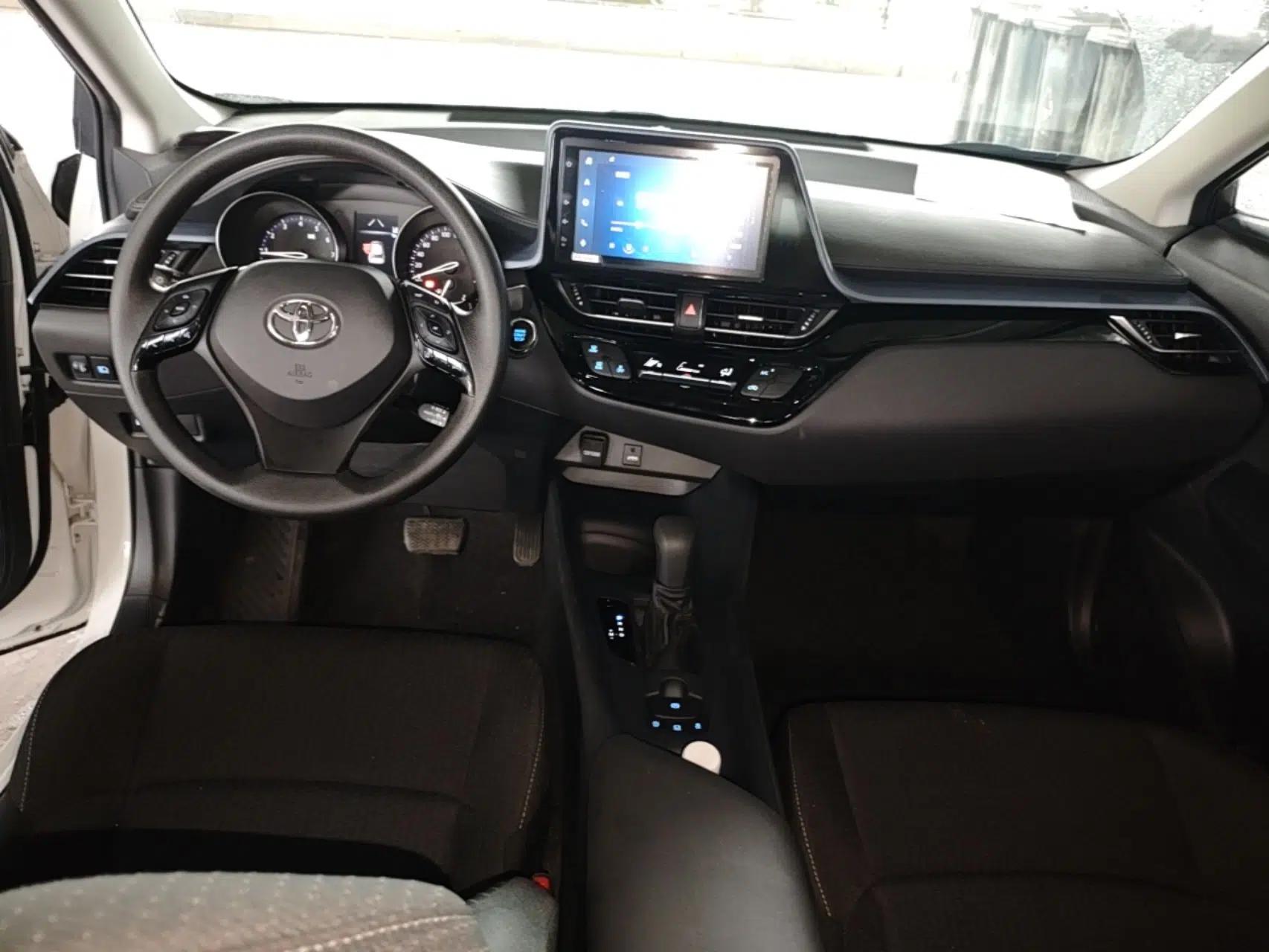 Toyota IZOA 2021 2.0L Enjoy Edition — миниатюра 17