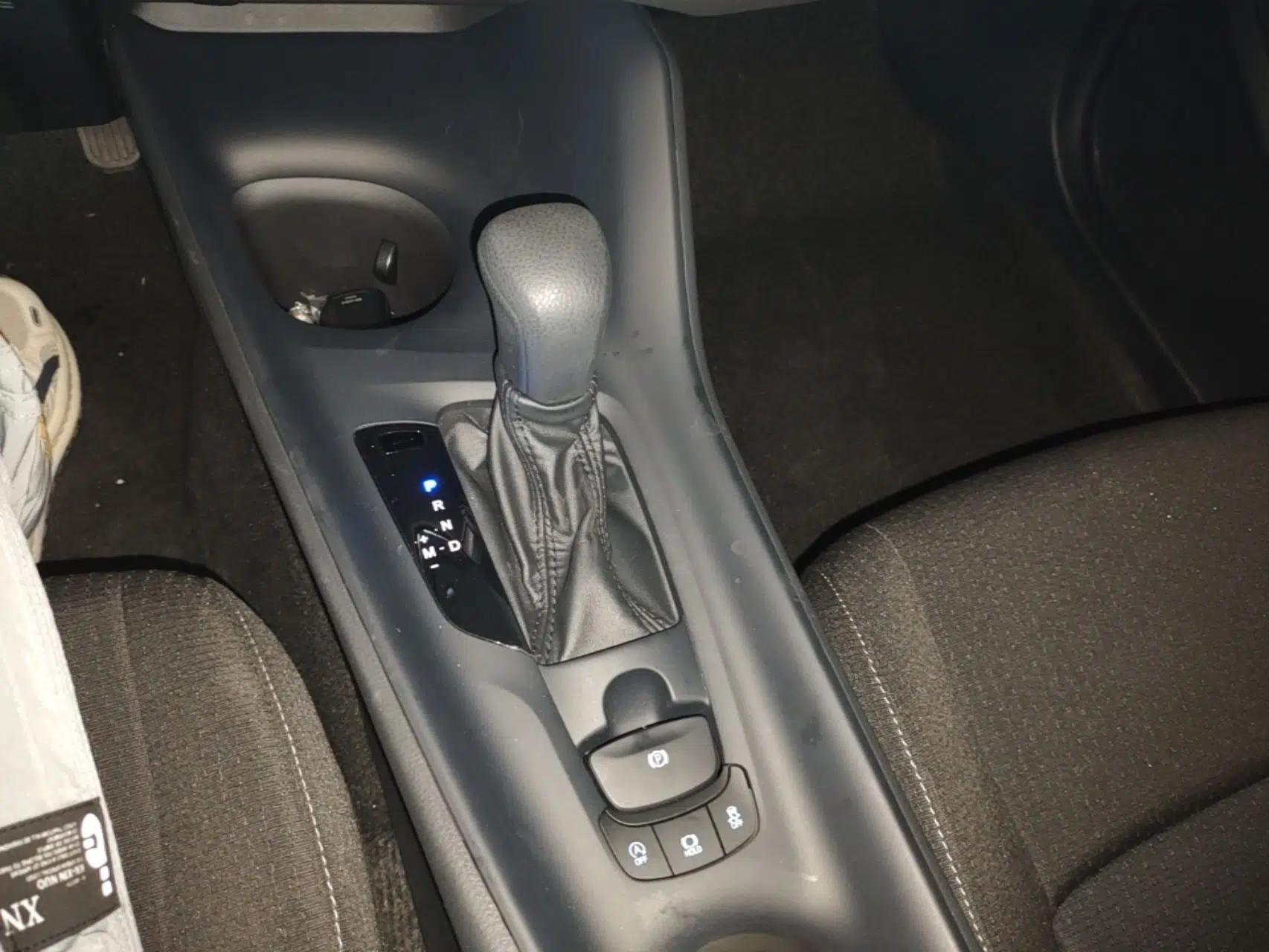 Toyota IZOA 2021 2.0L Enjoy Edition — миниатюра 21