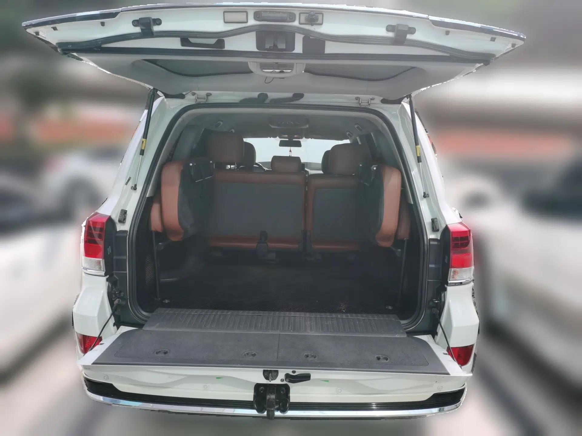 Toyota Land Cruiser 2015 model, automatic transmission, 5 seats, 4.0L (parallel import) — миниатюра 19
