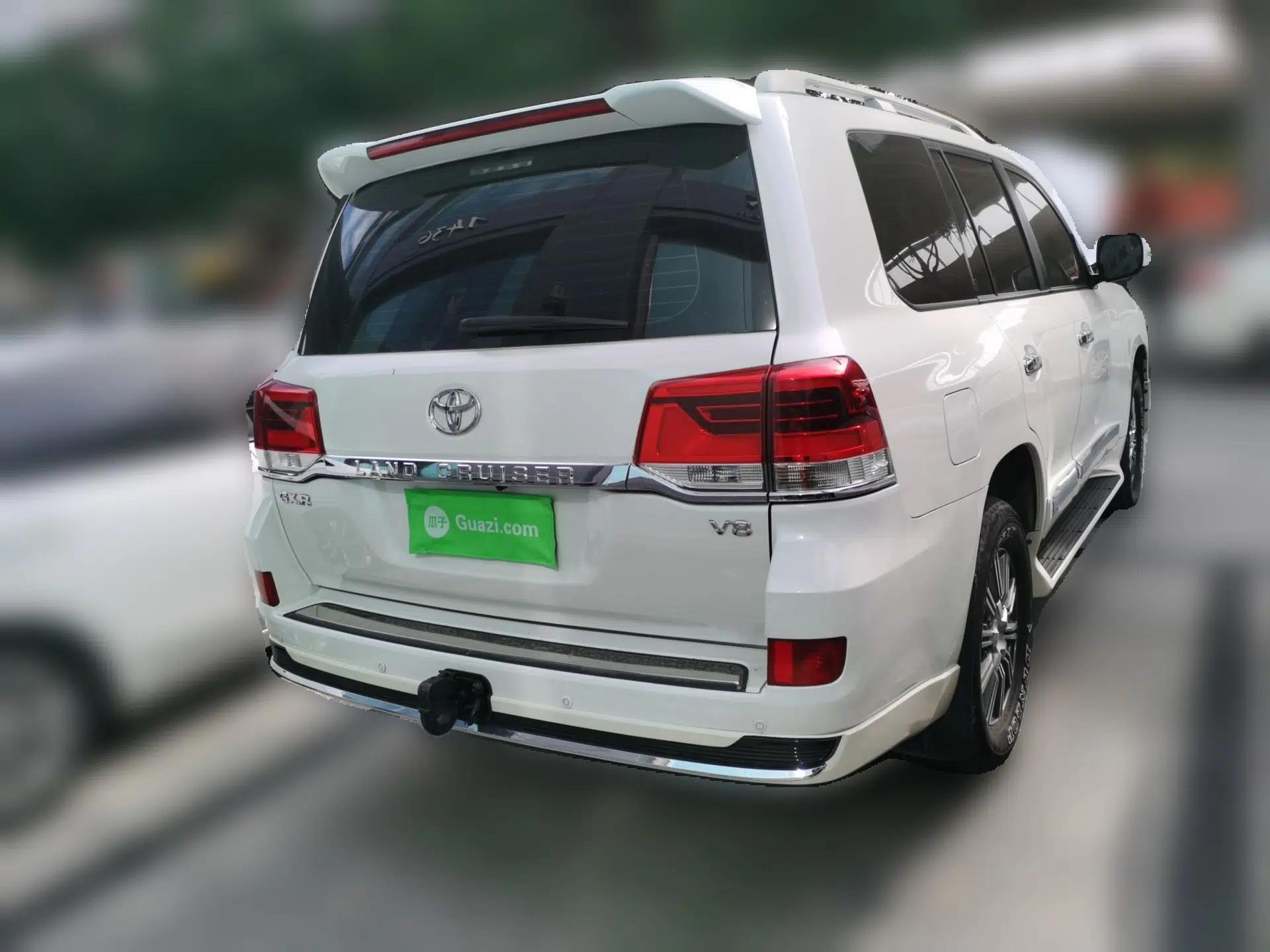 Toyota Land Cruiser 2015 model, automatic transmission, 5 seats, 4.0L (parallel import) — миниатюра 6