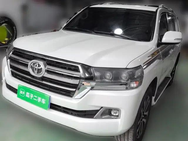Toyota Land Cruiser 2017 4.0L Automatic Parallel Import