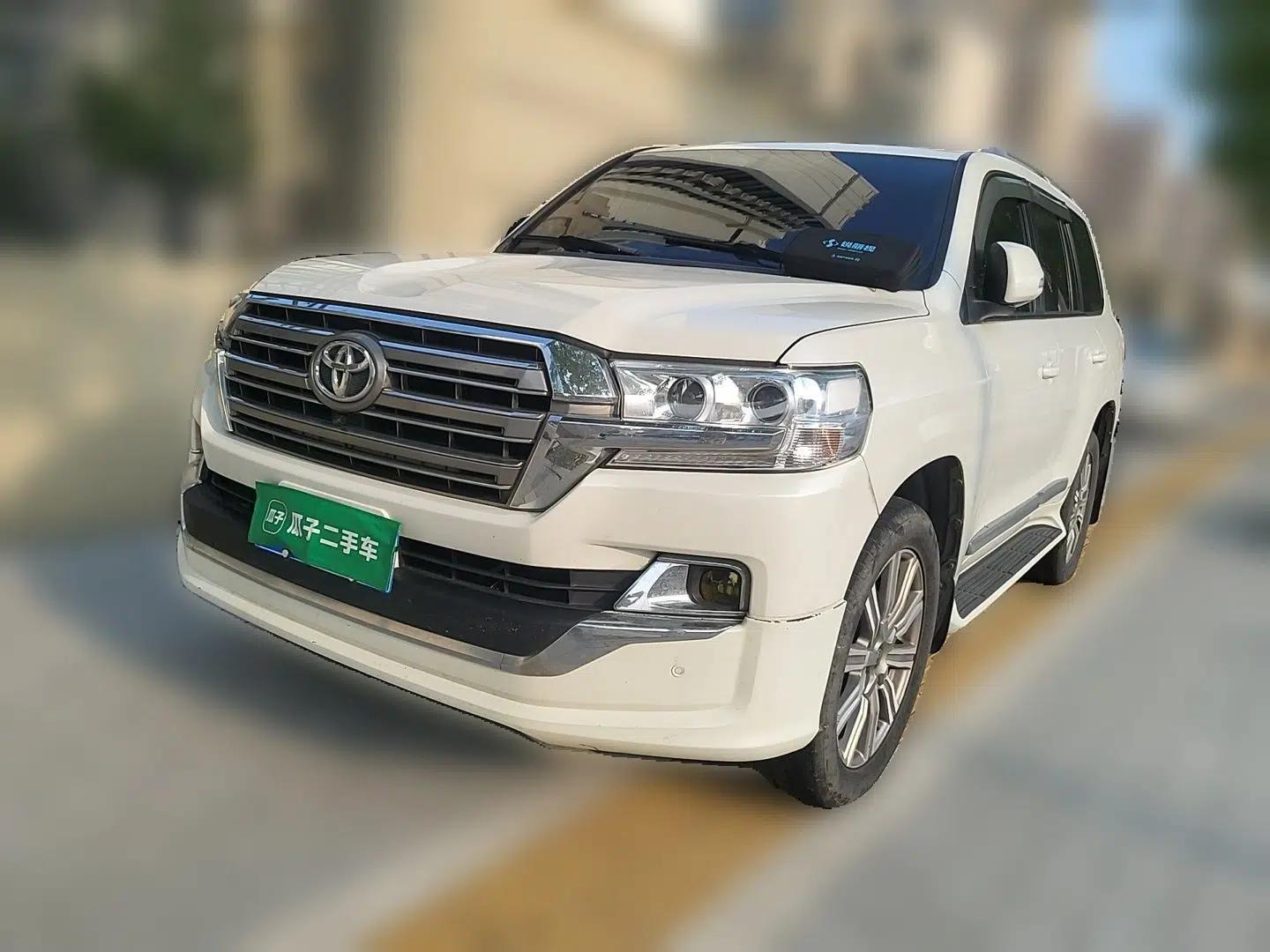 Toyota Land Cruiser Land Cruiser (parallel import) 4.0L, 5 seats, gasoline — миниатюра 1