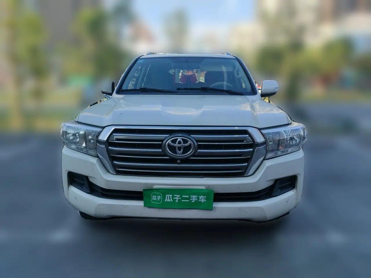 Toyota Land Cruiser 2016 4.0L GX 5-Seater U.S. Specification — миниатюра 2