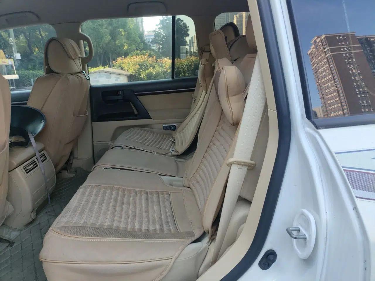 Toyota Land Cruiser 2016 4.0L GX 5-Seater U.S. Specification — миниатюра 17