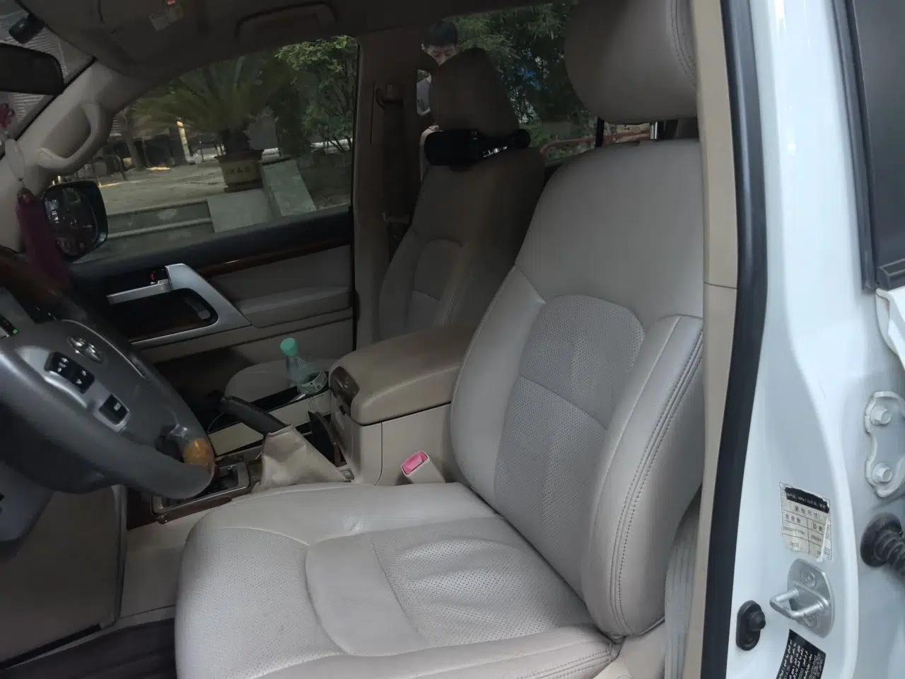Toyota Land Cruiser Land Cruiser 4.0, 5-seater, parallel import — миниатюра 15