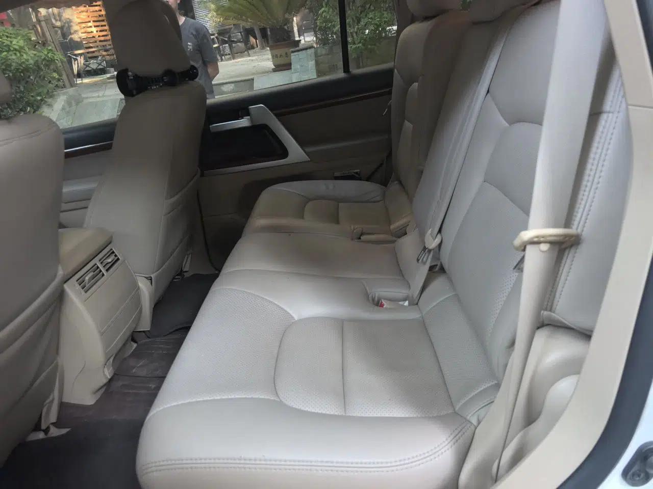 Toyota Land Cruiser Land Cruiser 4.0, 5-seater, parallel import — миниатюра 17