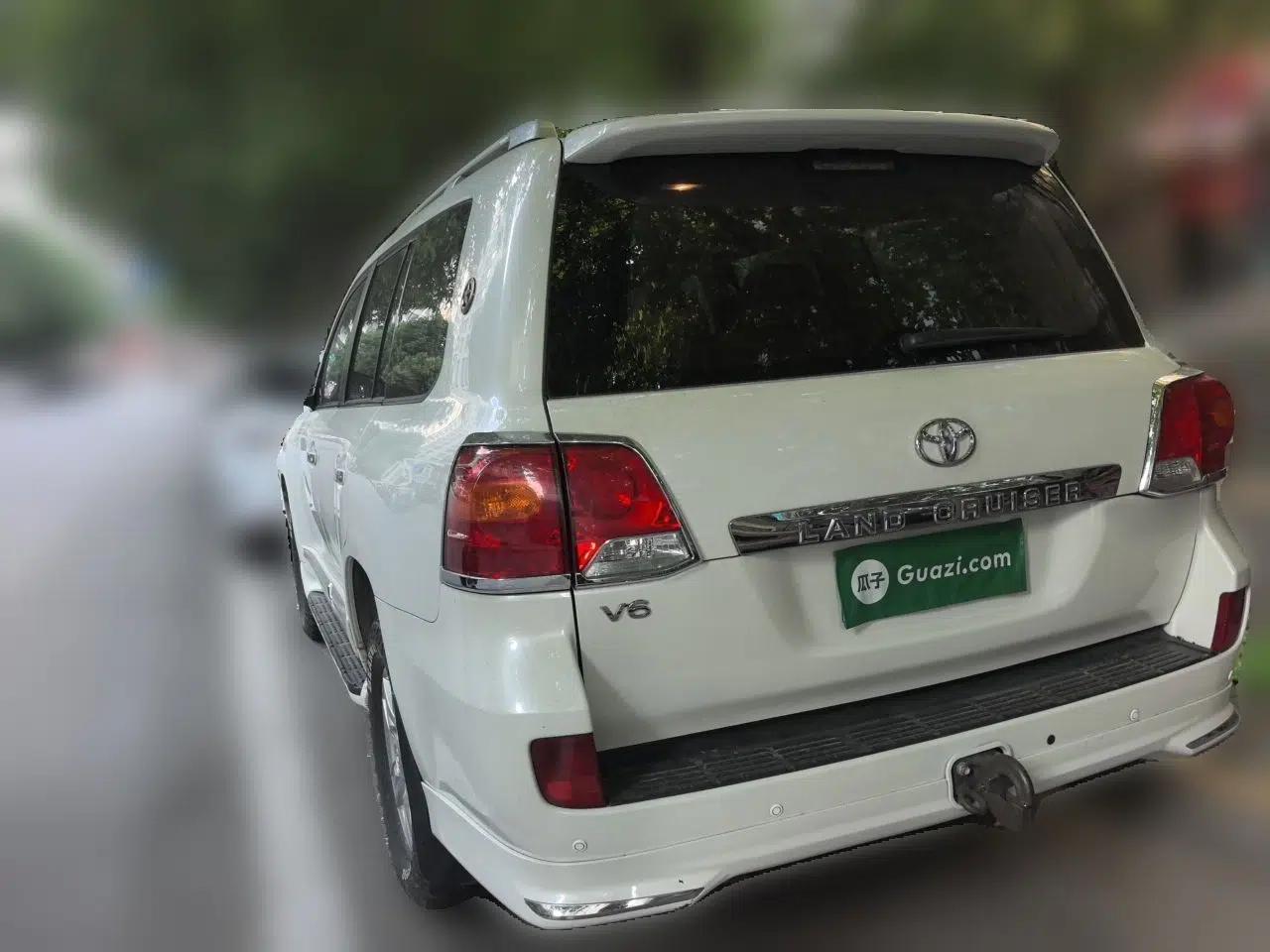 Toyota Land Cruiser Land Cruiser 4.0, 5-seater, parallel import — миниатюра 4