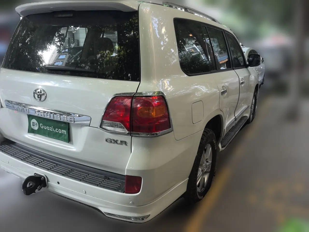Toyota Land Cruiser Land Cruiser 4.0, 5-seater, parallel import — миниатюра 6