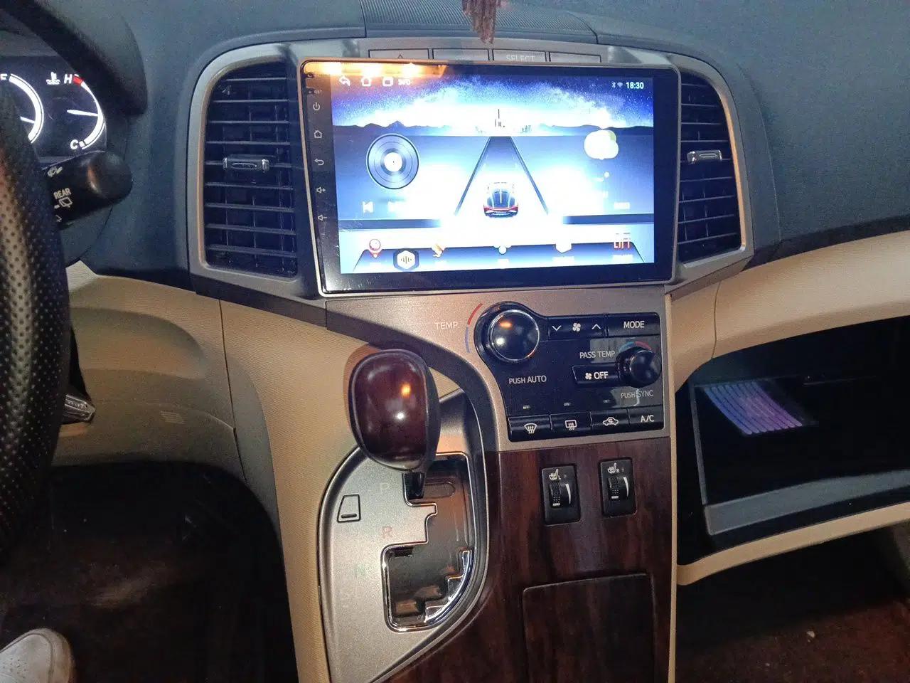 Toyota Venza 2013 2.7L 4x4 Luxury Edition — миниатюра 13