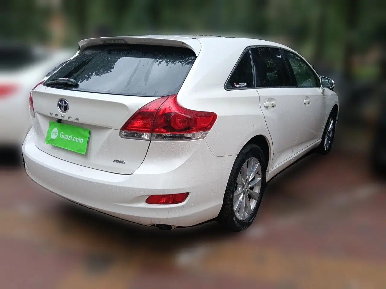 Toyota Venza 2013 2.7L 4x4 Luxury Edition — миниатюра 6