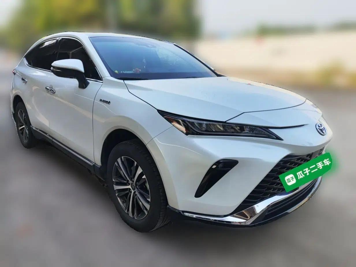 Toyota Venza 2023 2.5L Smart Electric Hybrid Dual-Drive Luxury Edition — миниатюра 3