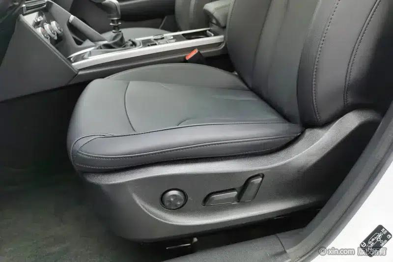 Haval H6 2018 Red Label Sport Edition 1.5T Manual 2WD Elite — миниатюра 18