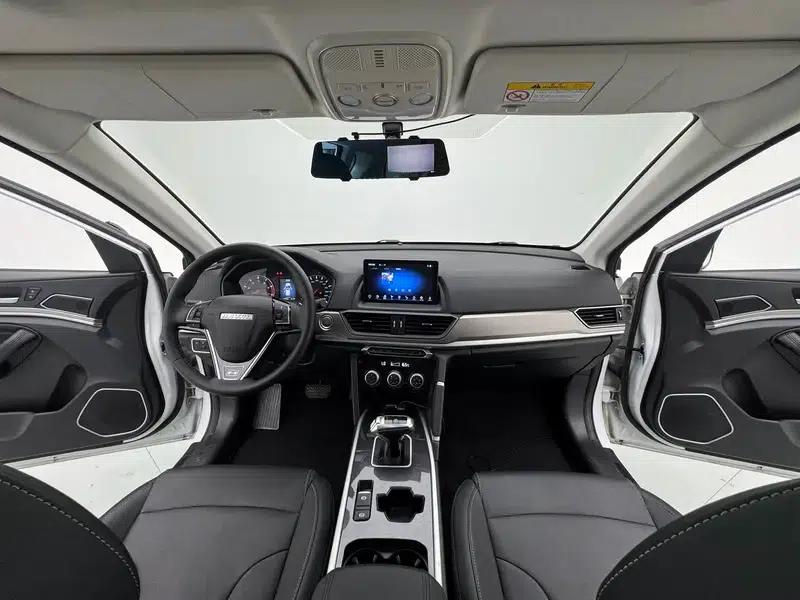 Haval H6 2021 Sport Edition 1.5T Automatic Elite Intelligent Connected Model with U-shaped grille — миниатюра 14