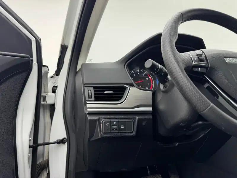 Haval H6 2021 Sport Edition 1.5T Automatic Elite Intelligent Connected Model with U-shaped grille — миниатюра 18