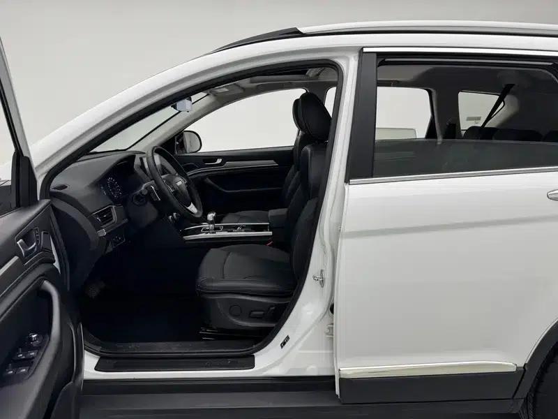 Haval H6 2021 Sport Edition 1.5T Automatic Elite Intelligent Connected Model with U-shaped grille — миниатюра 19