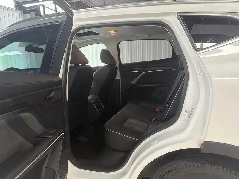 Haval H6 2023 National Trend Edition 1.5T Automatic Urban Edition — миниатюра 18