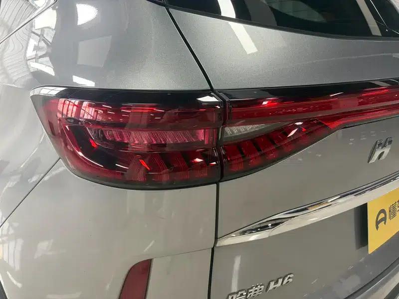 Haval H6 2022 Third Generation 1.5T Automatic Two-Wheel Drive Max — миниатюра 13