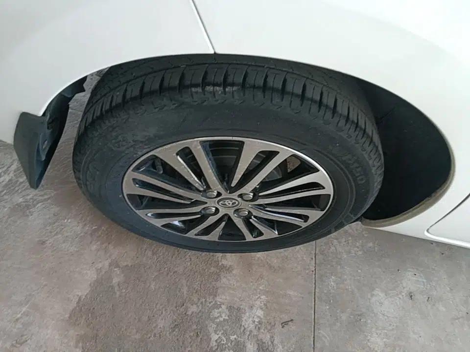 Toyota Vios FS 2017 1.5L CVT Fengchi Edition — миниатюра 11