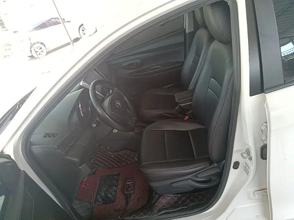 Toyota Vios FS 2017 1.5L CVT Fengchi Edition — миниатюра 17
