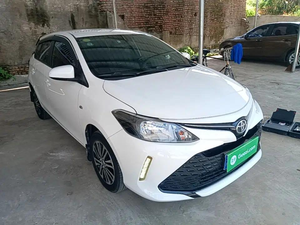 Toyota Vios FS 2017 1.5L CVT Fengchi Edition — миниатюра 3