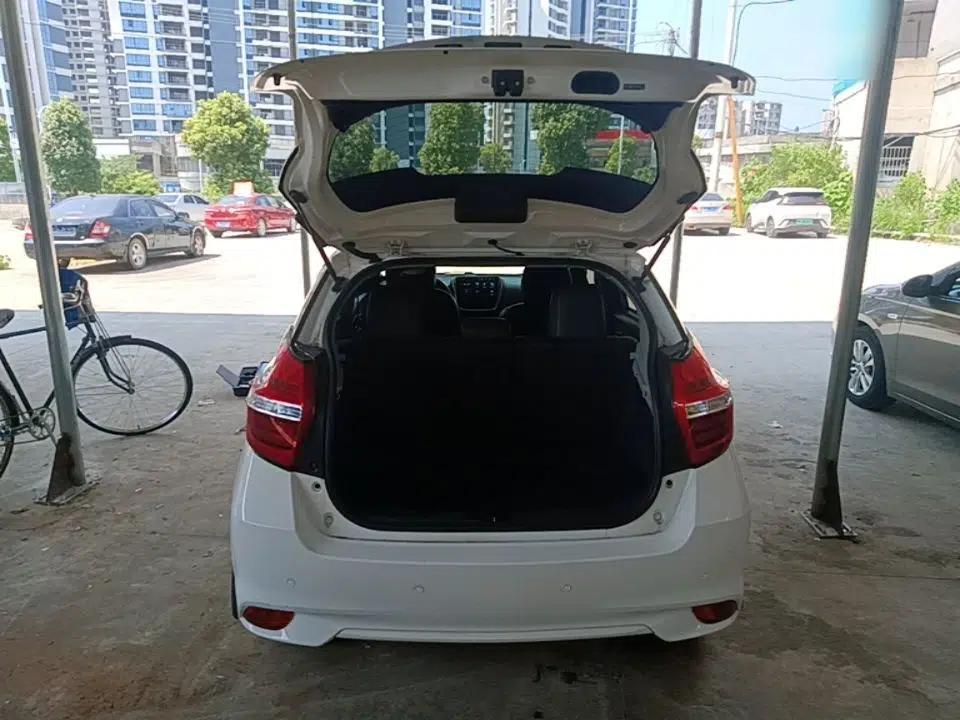 Toyota Vios FS 2017 1.5L CVT Fengchi Edition — миниатюра 22