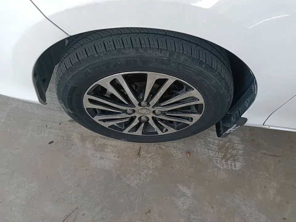 Toyota Vios FS 2017 1.5L CVT Fengchi Edition — миниатюра 10