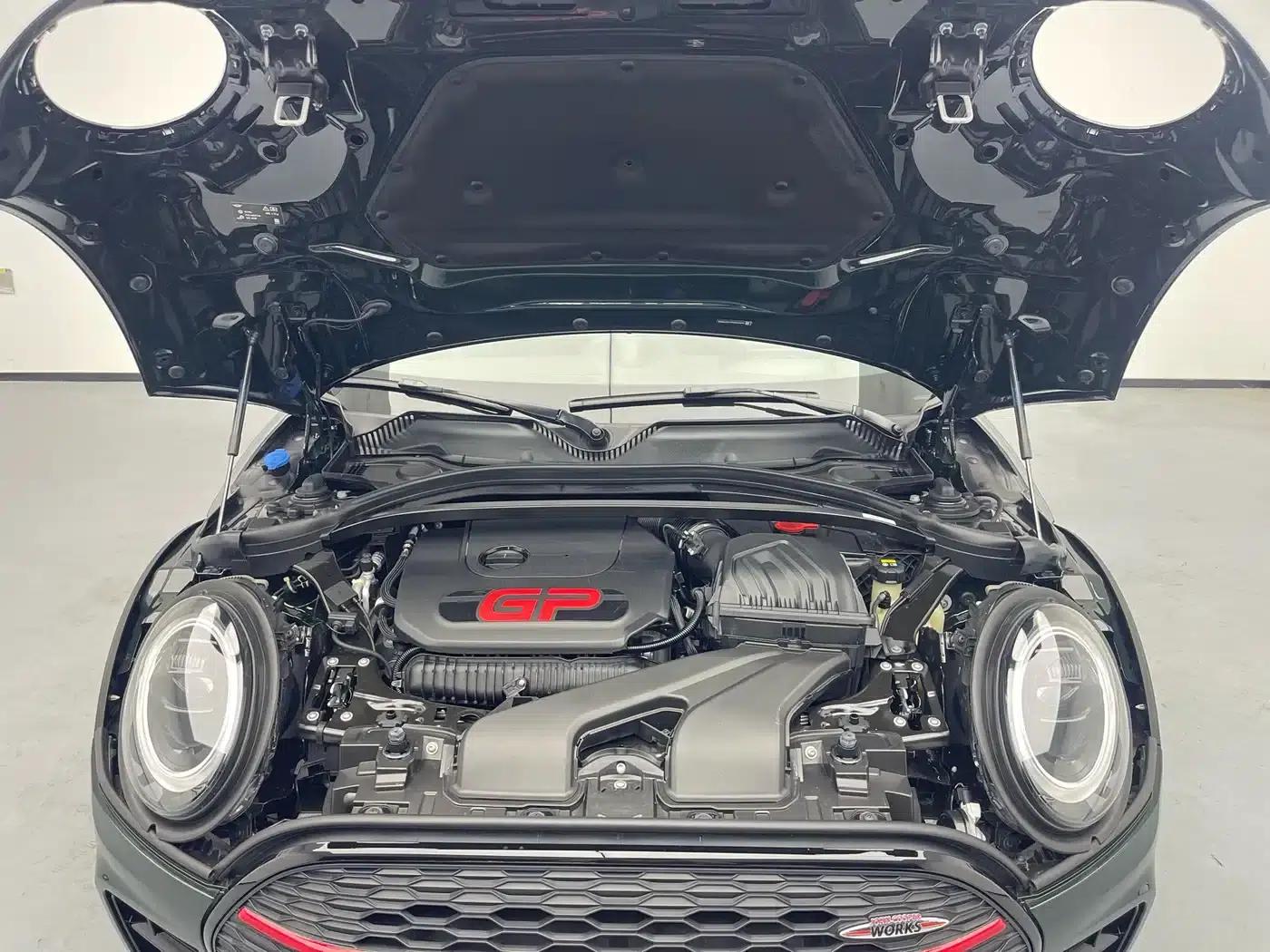 MINI JCW CLUBMAN 2022 2.0T JOHN COOPER WORKS ALL- — миниатюра 10
