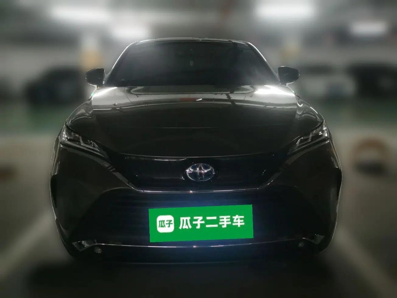Toyota Harrier 2022 Dual-Engine 2.5L CVT Four-Wheel Drive Luxury Edition — миниатюра 2