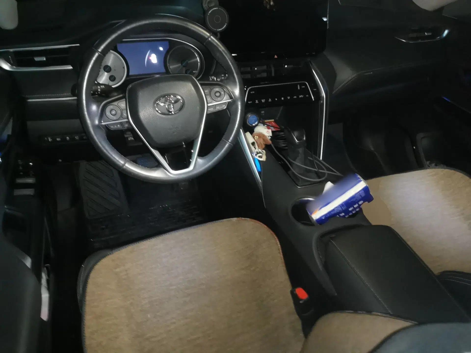 Toyota Harrier 2022 Dual-Engine 2.5L CVT Four-Wheel Drive Luxury Edition — миниатюра 9