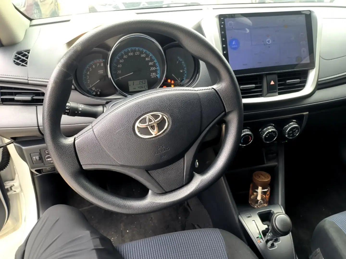 Toyota YARiS L Zhi Xiang 2017 1.5E CVT Dynamic Edition — миниатюра 12